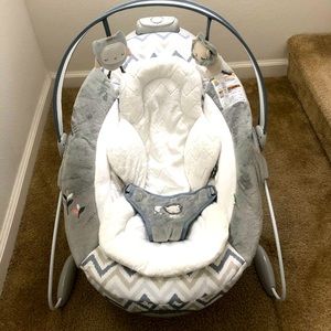Baby bouncer